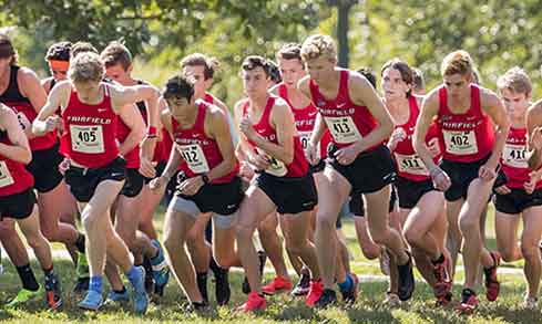 A group of runners in Fairfield jerseys on the move.