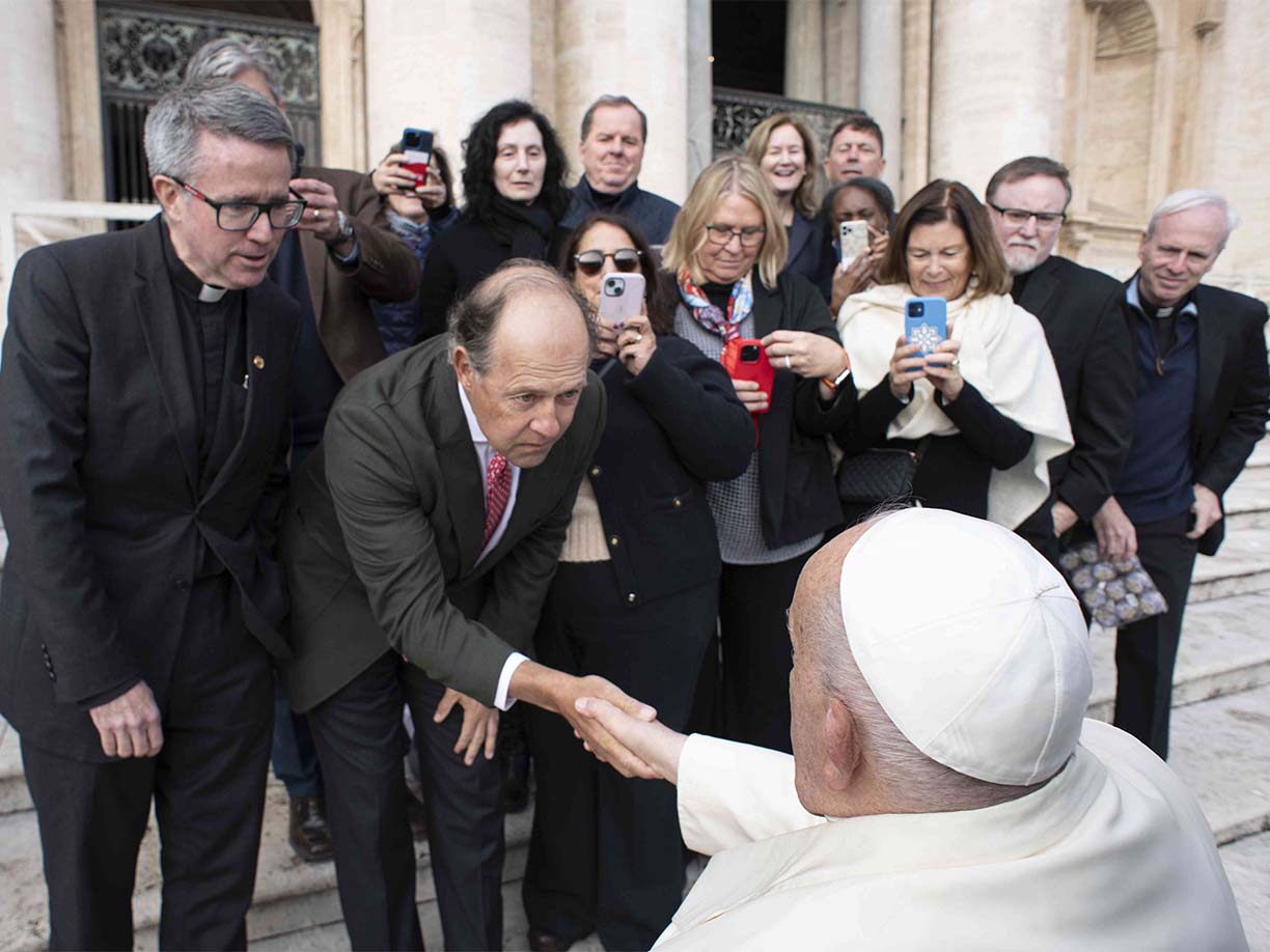 Image of Fairfield leadership greeting Pope Francis