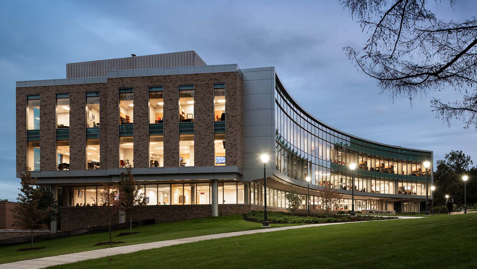 Image of the Dolan school of business building