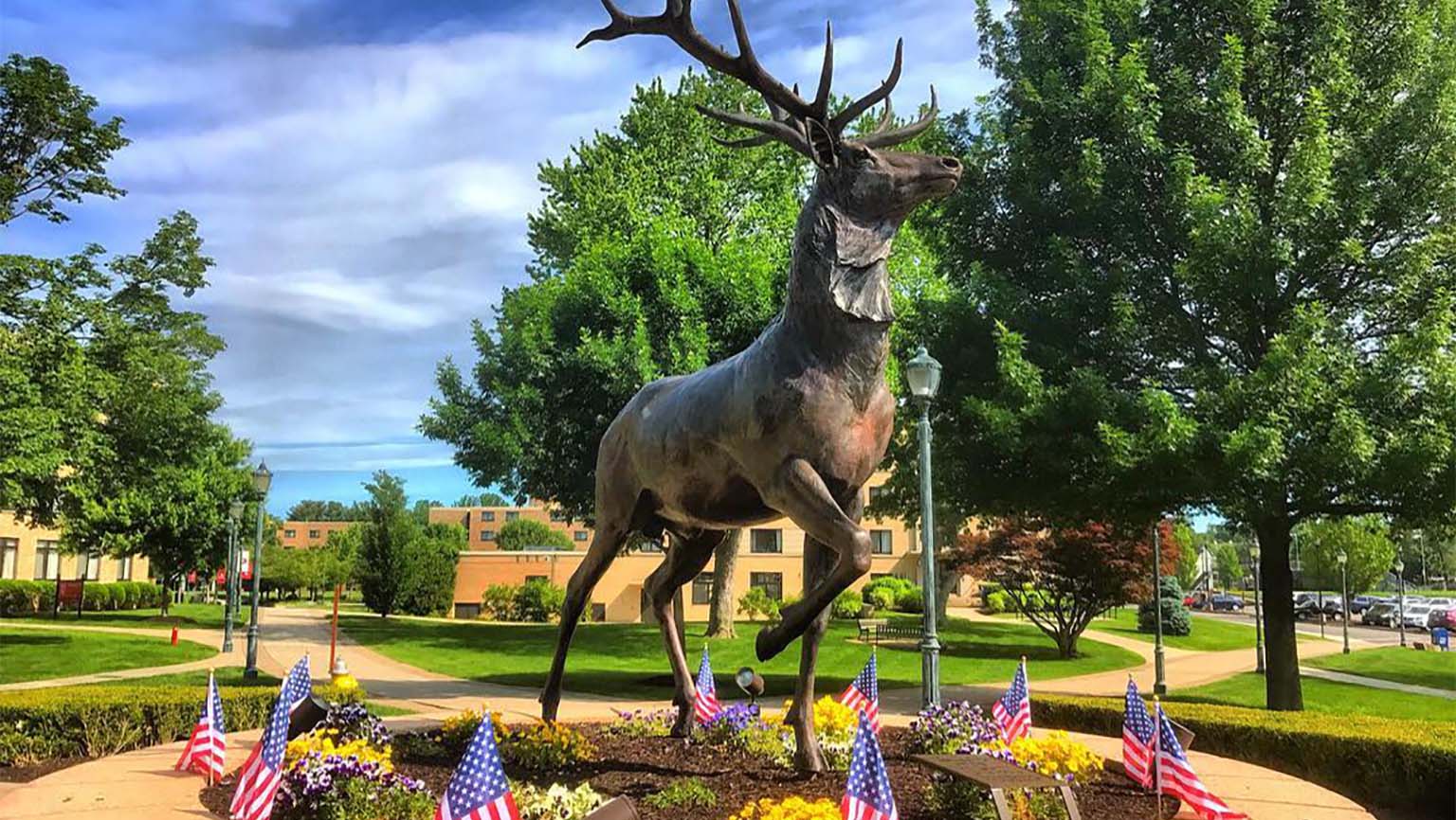 Image of Stag statue 