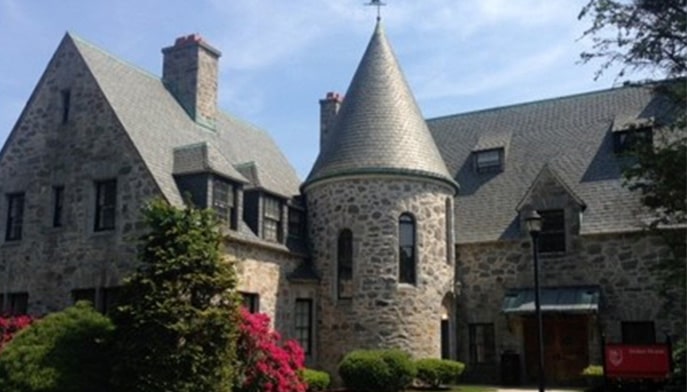 Exterior of the Dolan House which is home to the Murphy Center for Ignatian Spirituality.