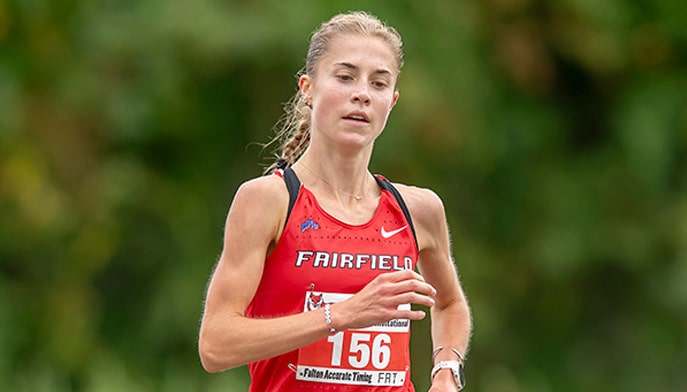 Hannah Snayd '28 running the Marist Season Opener