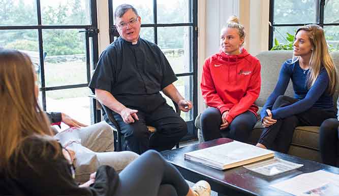 Murphy Center staff talking with students