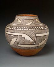Piece from Fire and Earth: Native American Pottery from New Mexican Pueblos